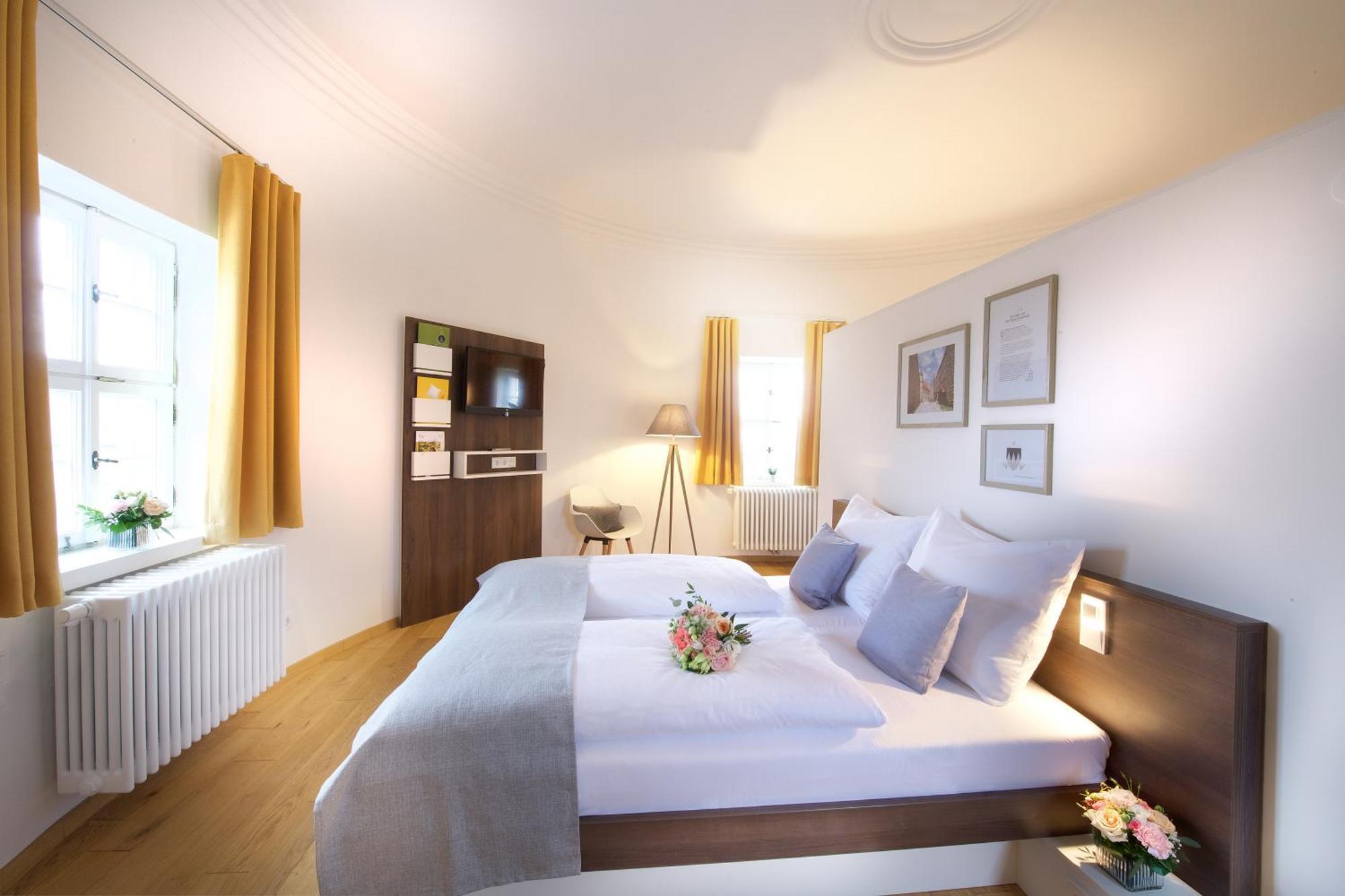 Jufa Hotel Kronach - Festung Rosenberg ภายนอก รูปภาพ