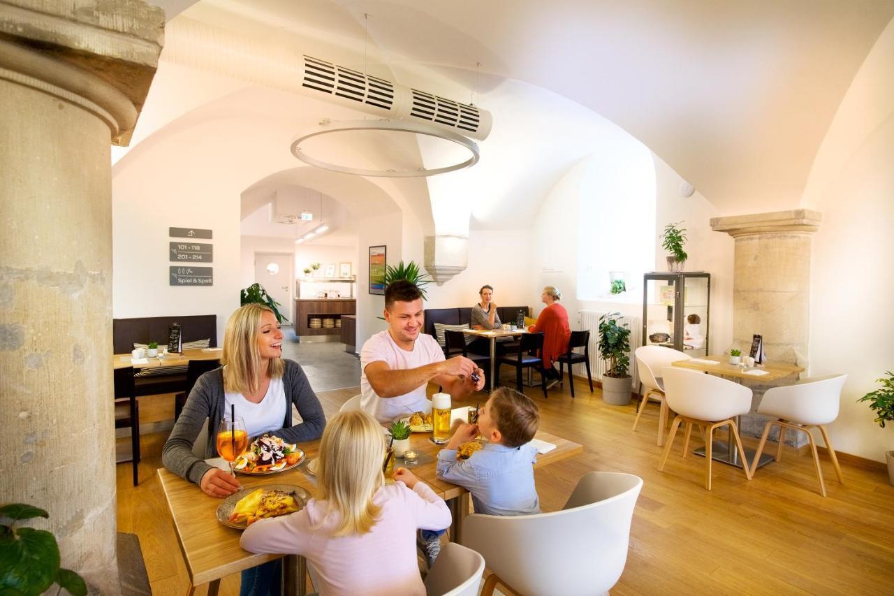 Jufa Hotel Kronach - Festung Rosenberg ภายนอก รูปภาพ